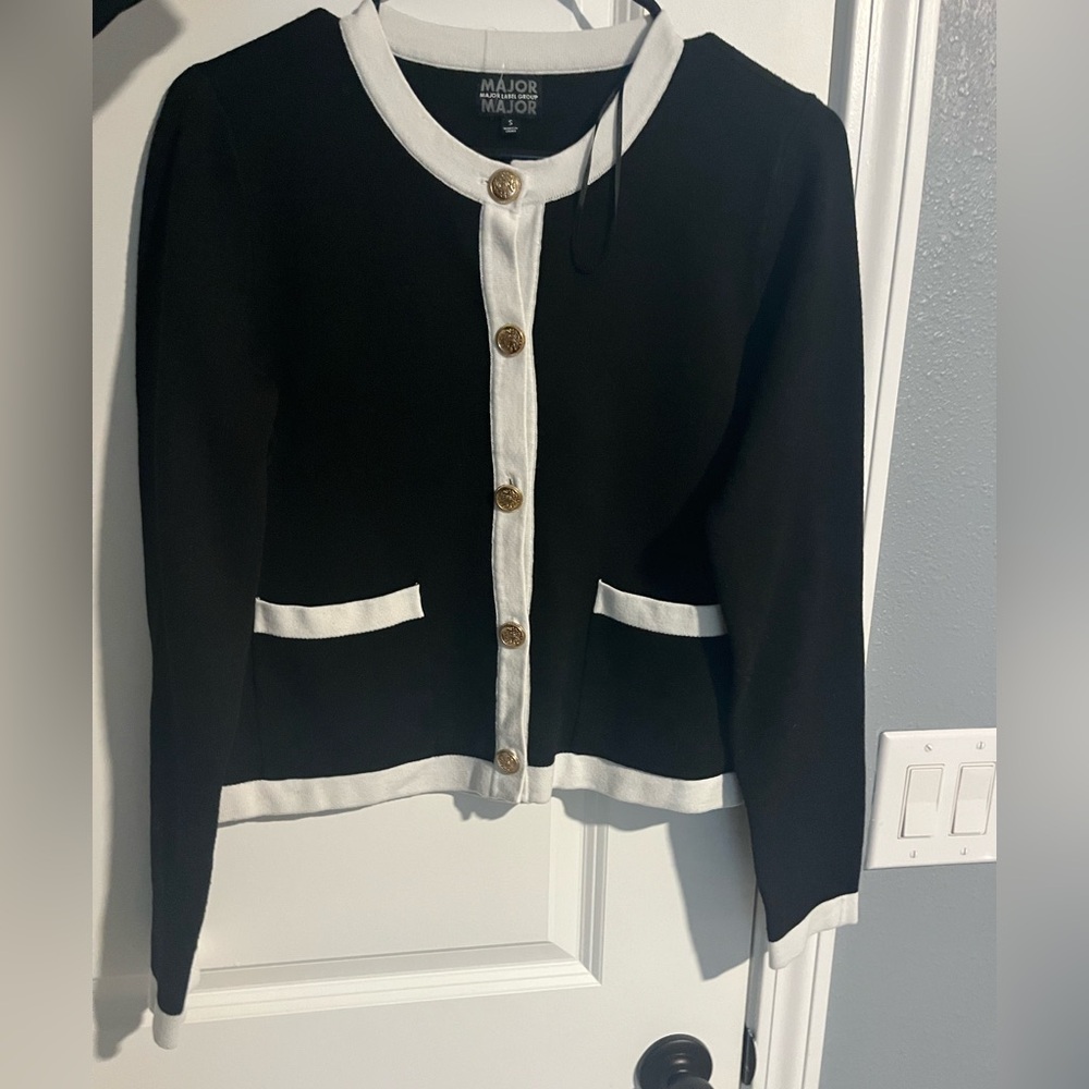 Major Label Group button up sweater